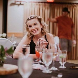 Meet your Posher, Charlotte